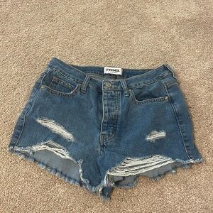 Tilly’s size 26 high rise jean shorts